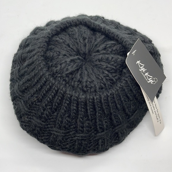 Kyi Kyi Pom knit beret/beanie - Picture 5 of 16